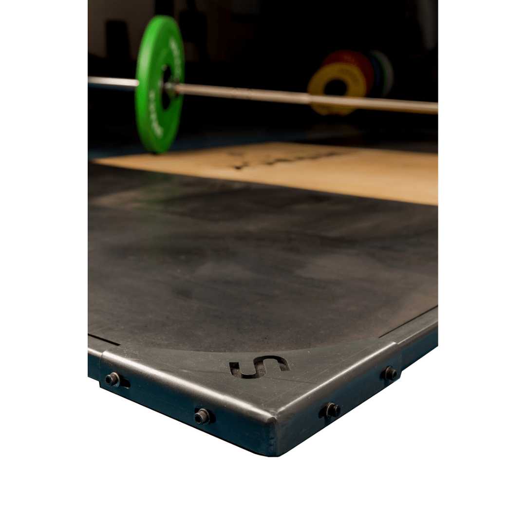 Unrack Weightlifting Platform – 2 × 3 m, Rubber + Wood - UNRACK